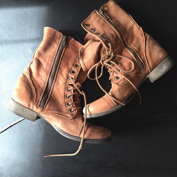 Steve Madden distressed Troopa boots, size 6.0 - Picture 2 of 8